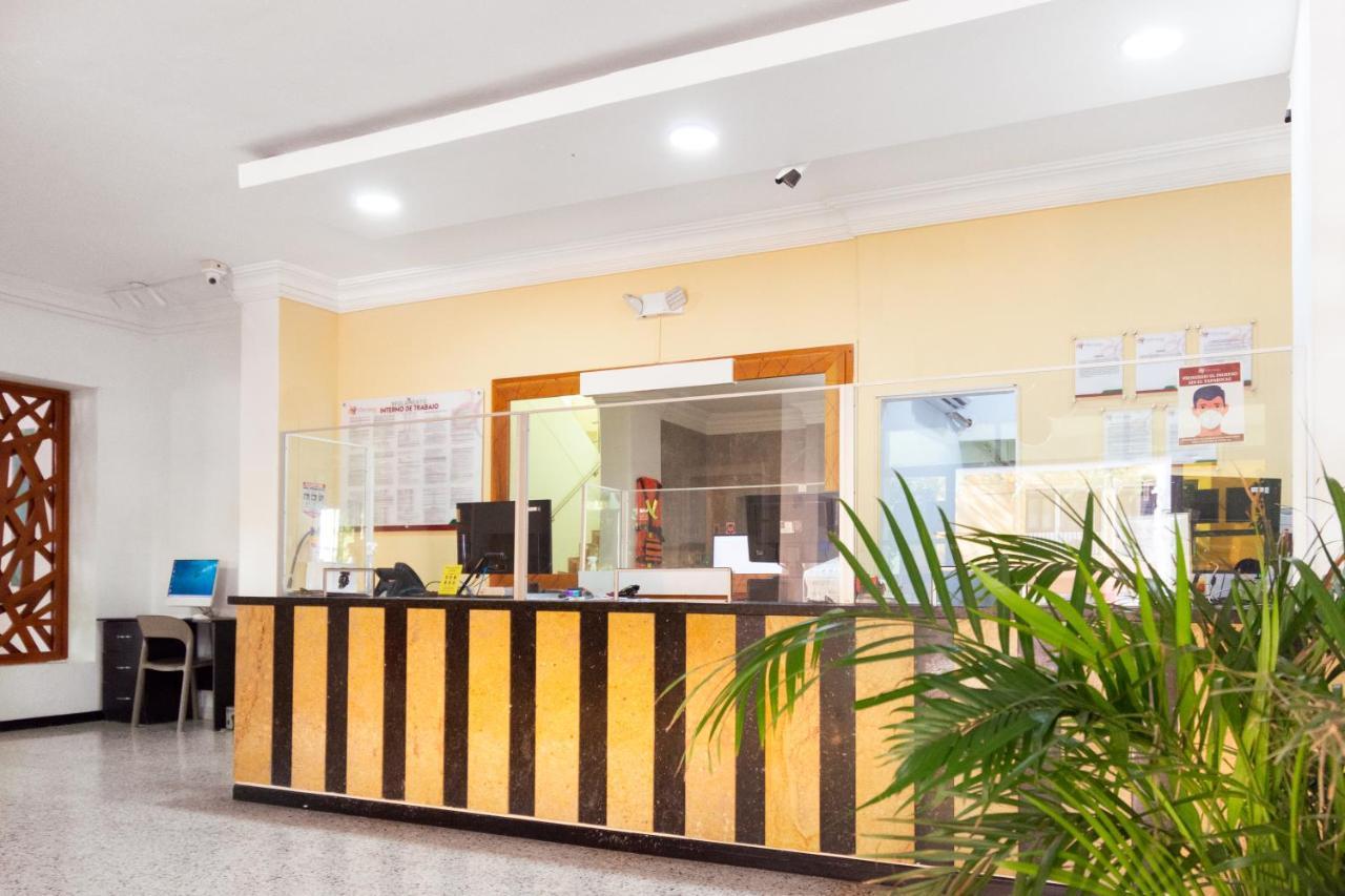 Hotel Portobahia Santa Marta  Buitenkant foto